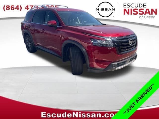 2024 NISSAN Pathfinder