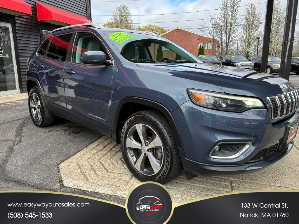 2019 JEEP Cherokee