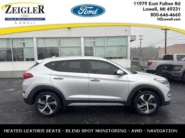 2017 HYUNDAI Tucson