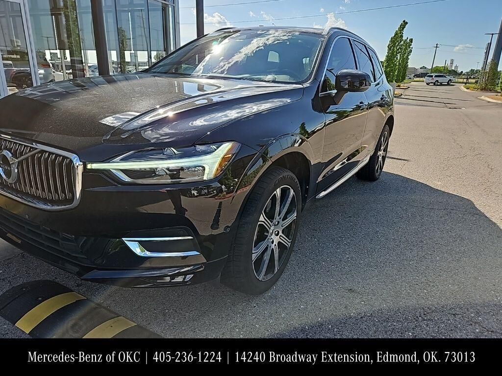 2021 VOLVO XC60