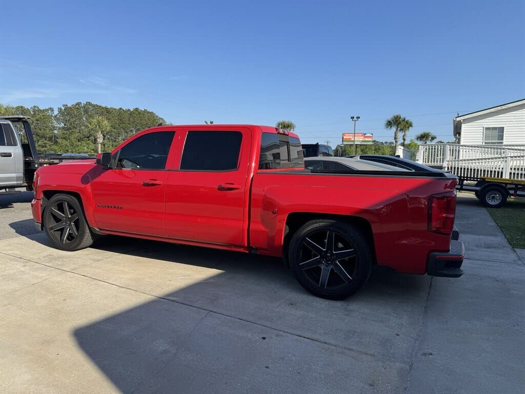 2017 CHEVROLET Silverado