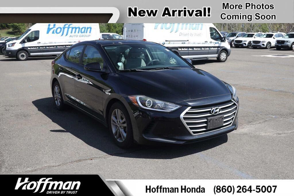 2017 HYUNDAI Elantra
