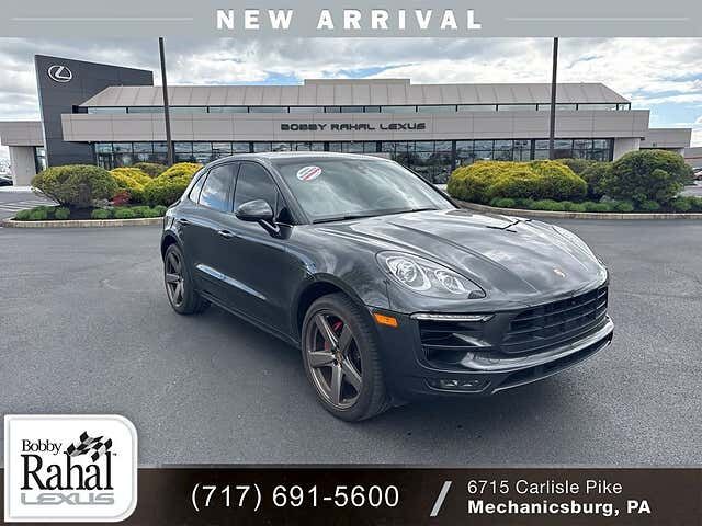 2017 PORSCHE Macan