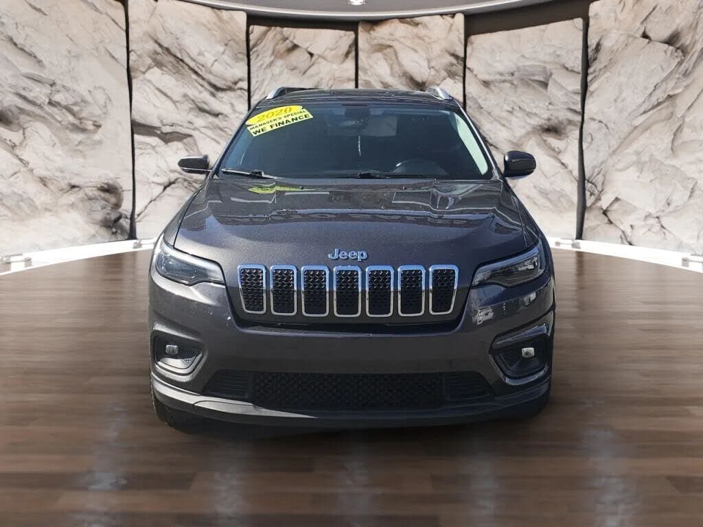 2020 JEEP Cherokee