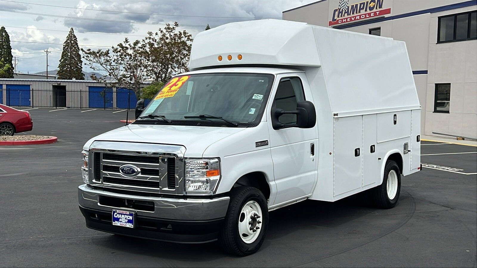 2023 FORD E-350