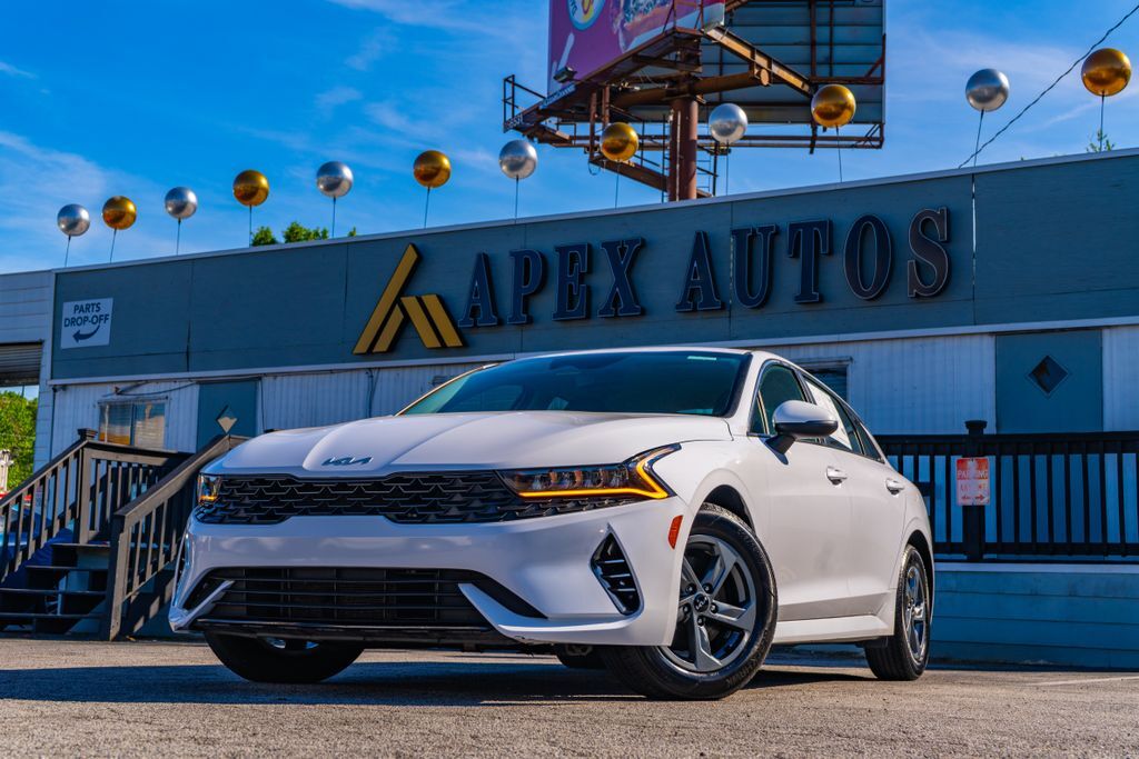 2022 KIA K5