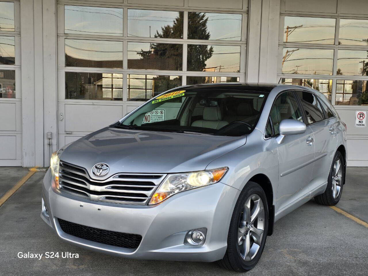 2010 TOYOTA Venza