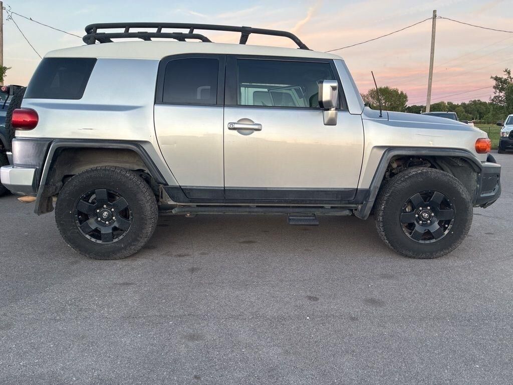 2008 TOYOTA FJ Cruiser