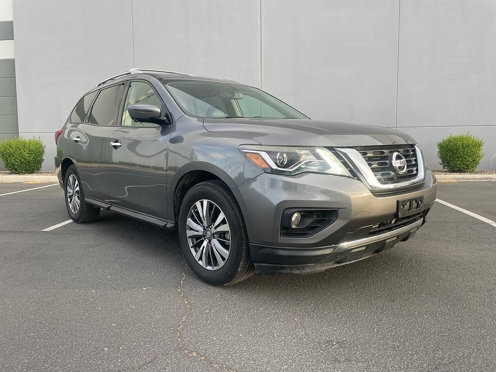2019 NISSAN Pathfinder