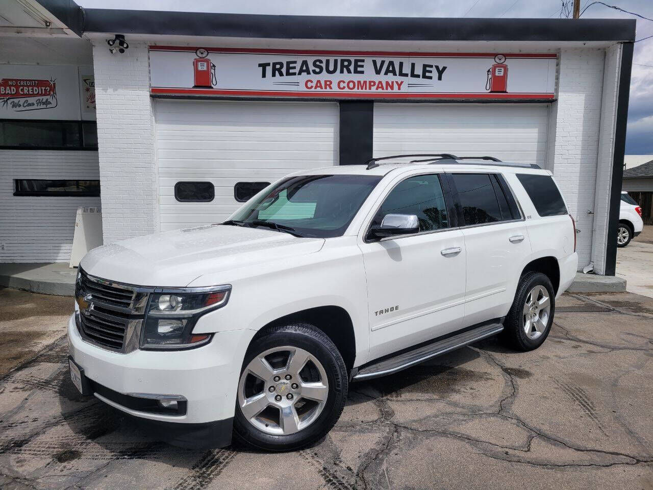 2015 CHEVROLET Tahoe