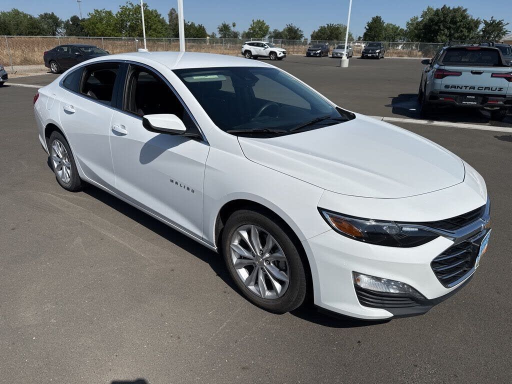 2024 CHEVROLET Malibu