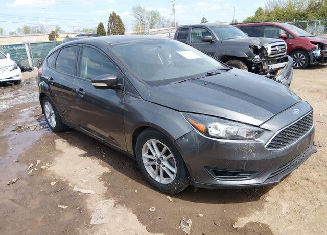 2017 FORD Focus