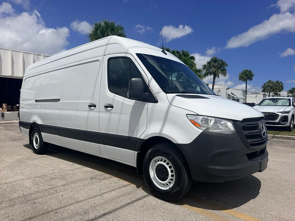 2023 MERCEDES-BENZ Sprinter
