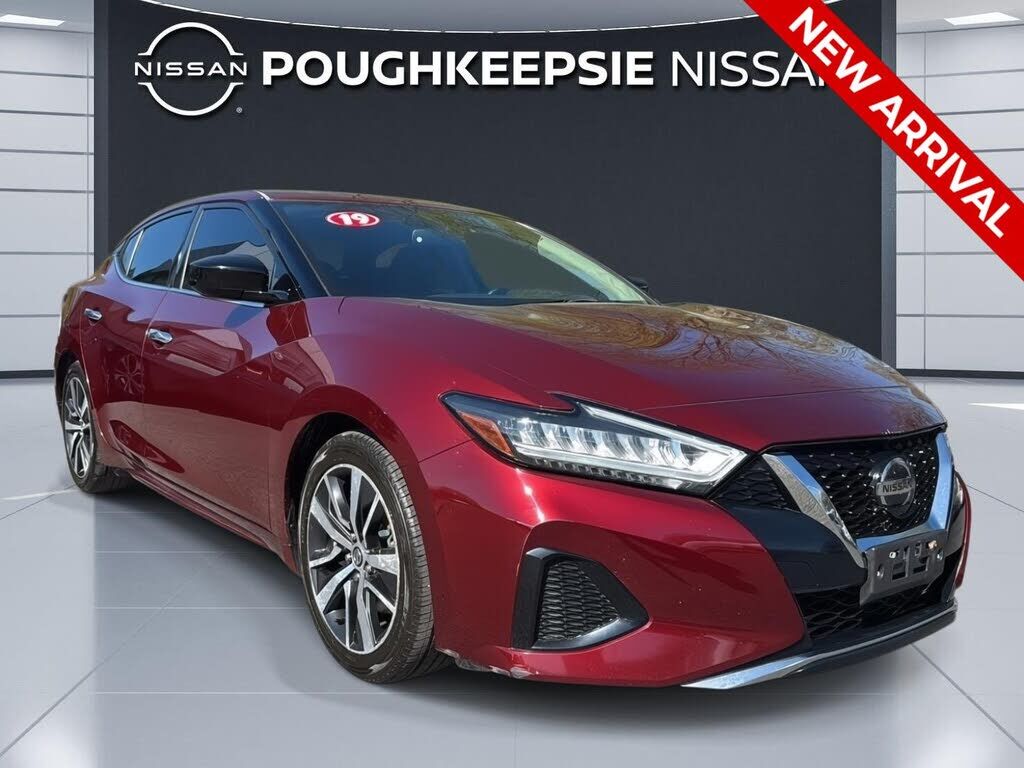 2019 NISSAN Maxima