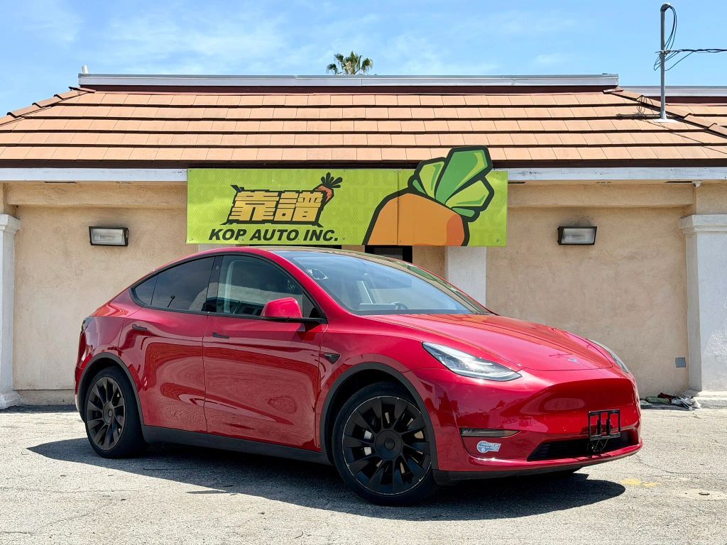 2021 TESLA Model Y