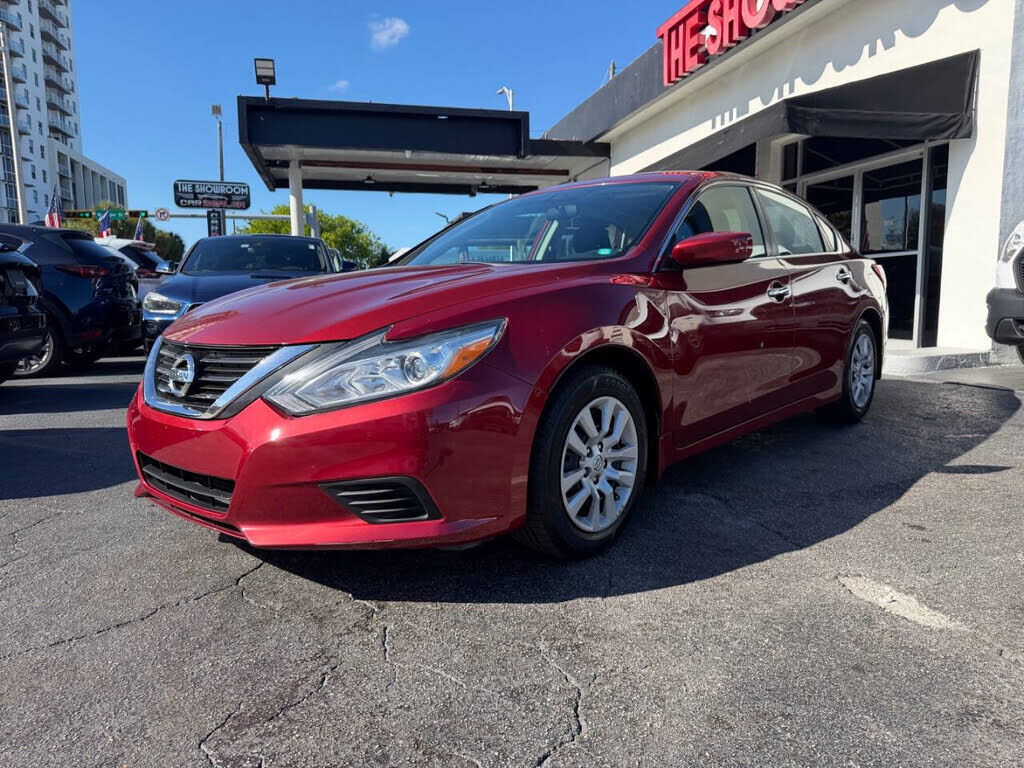 2017 NISSAN Altima