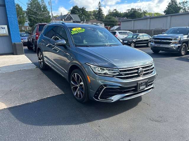 2022 VOLKSWAGEN Tiguan