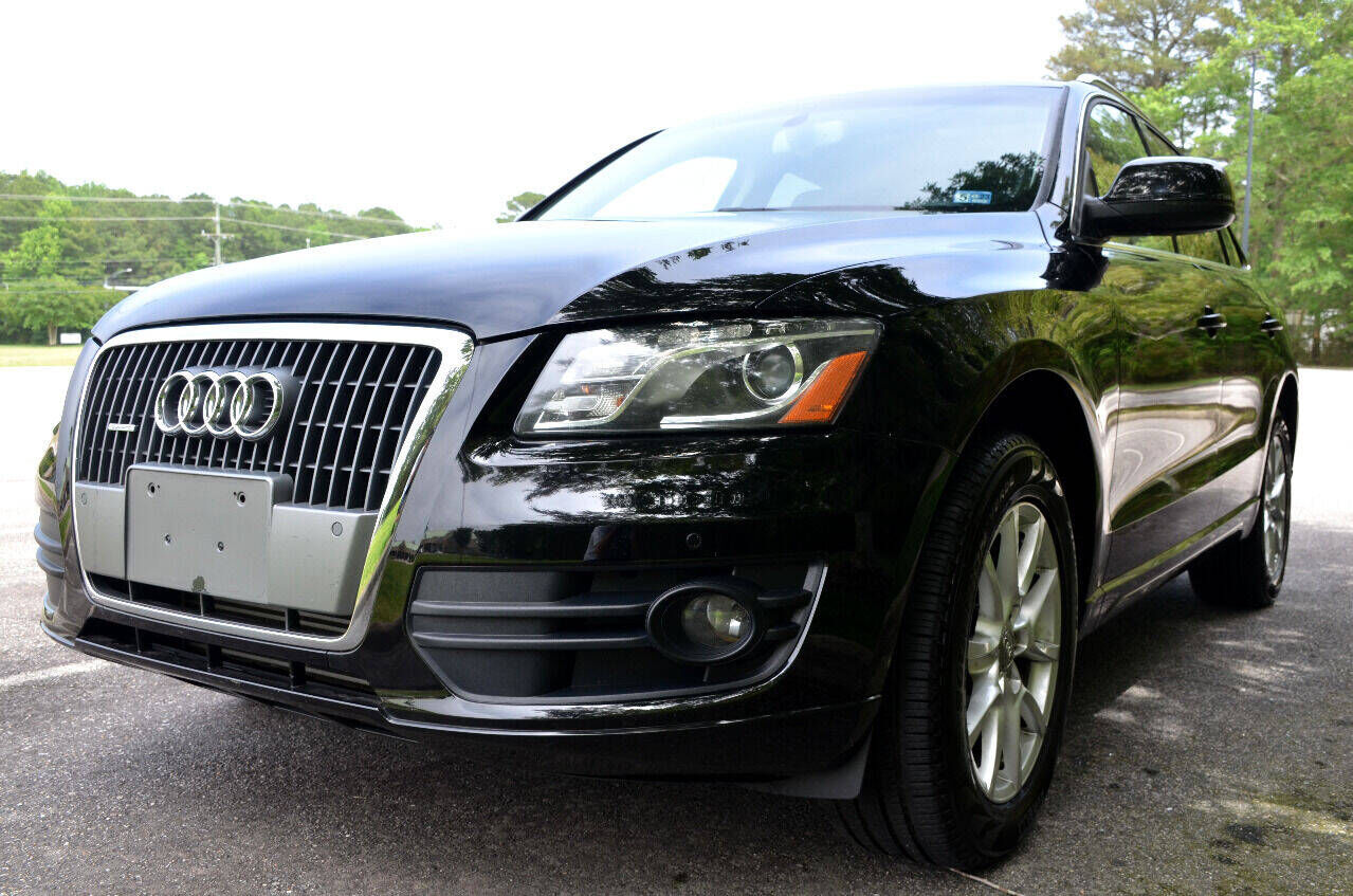 2011 AUDI Q5