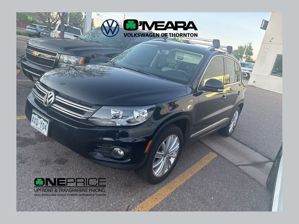 2015 VOLKSWAGEN Tiguan
