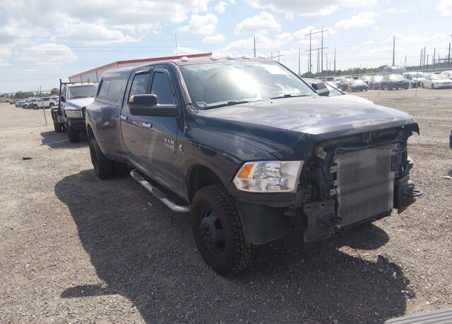 2012 DODGE Ram