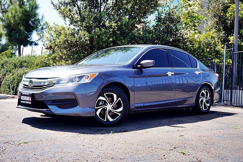 2017 HONDA Accord