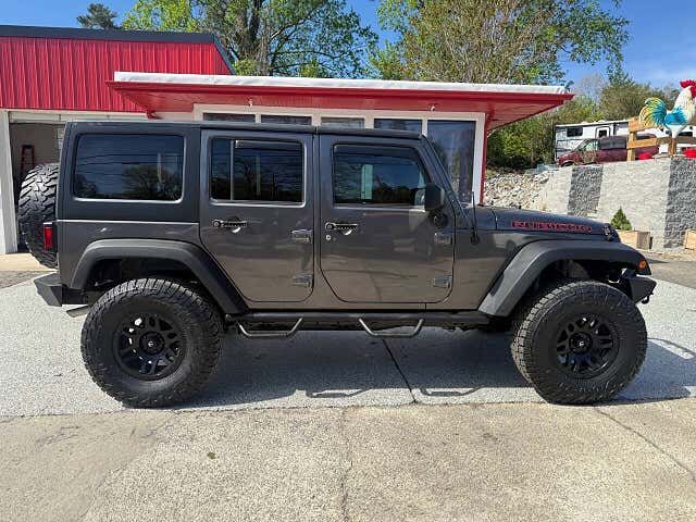 2017 JEEP Wrangler