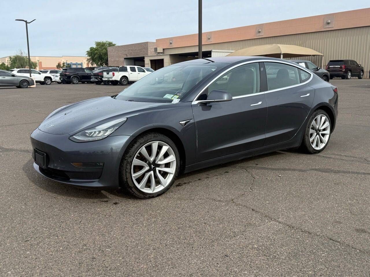 2018 TESLA Model 3
