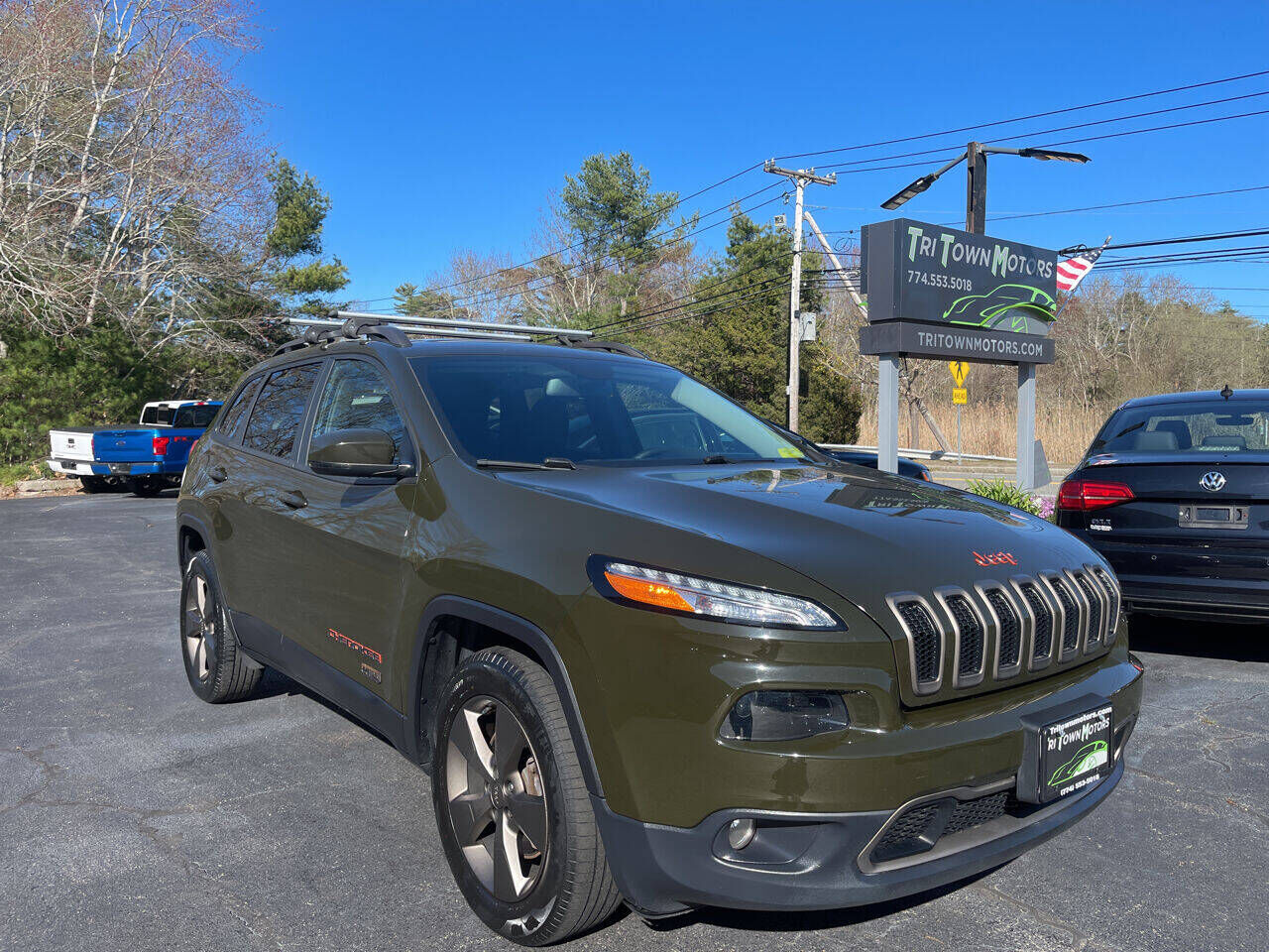 2017 JEEP Cherokee