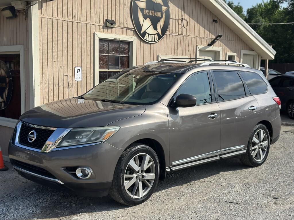 2014 NISSAN Pathfinder