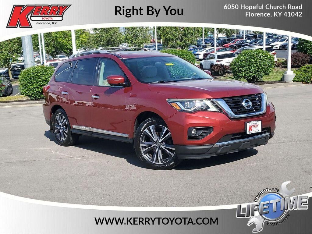 2017 NISSAN Pathfinder