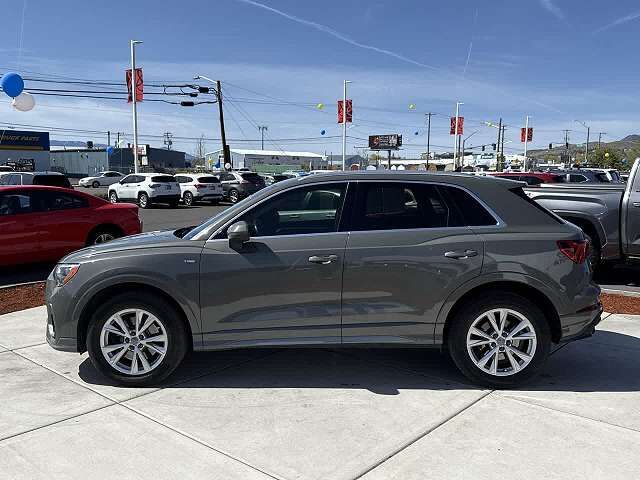 2021 AUDI Q3