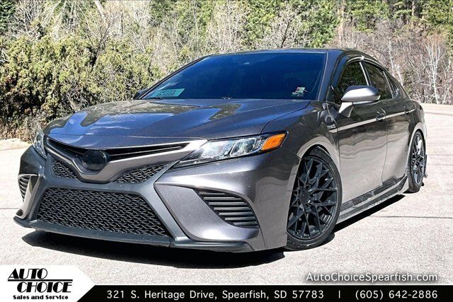 2020 TOYOTA Camry
