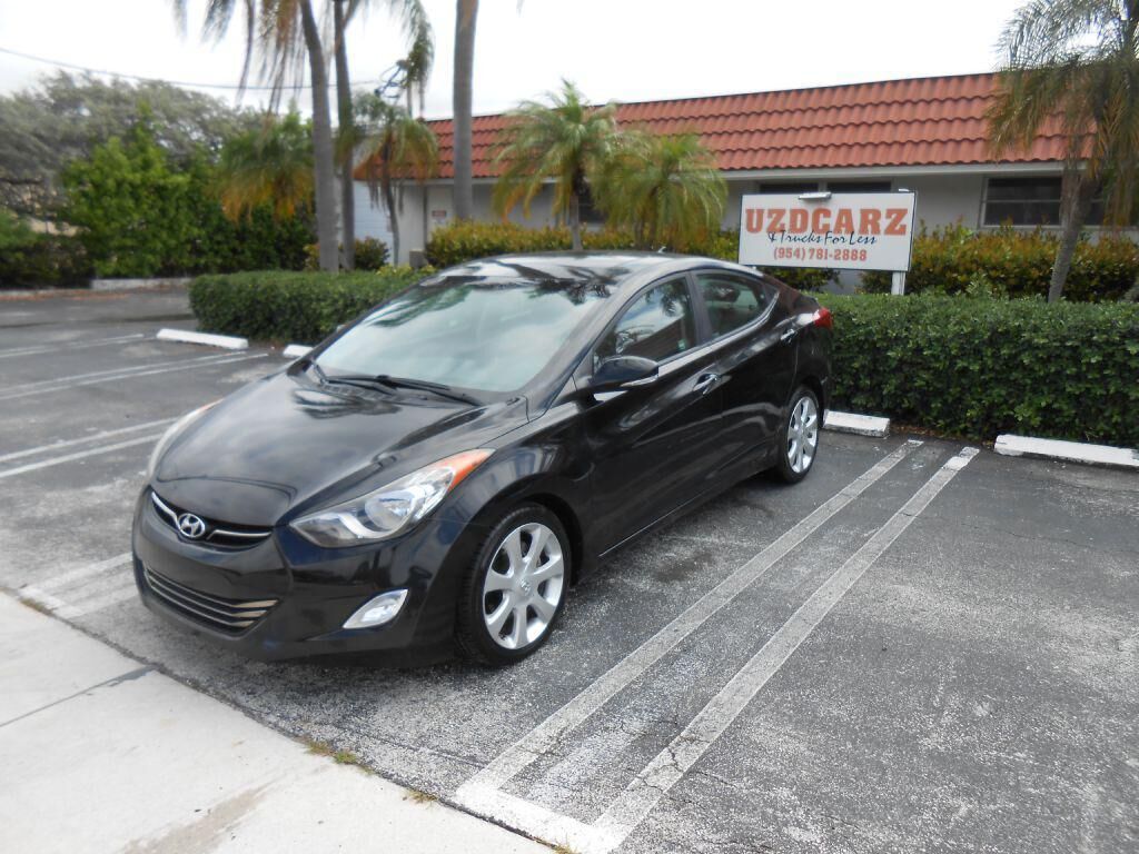 2011 HYUNDAI Elantra