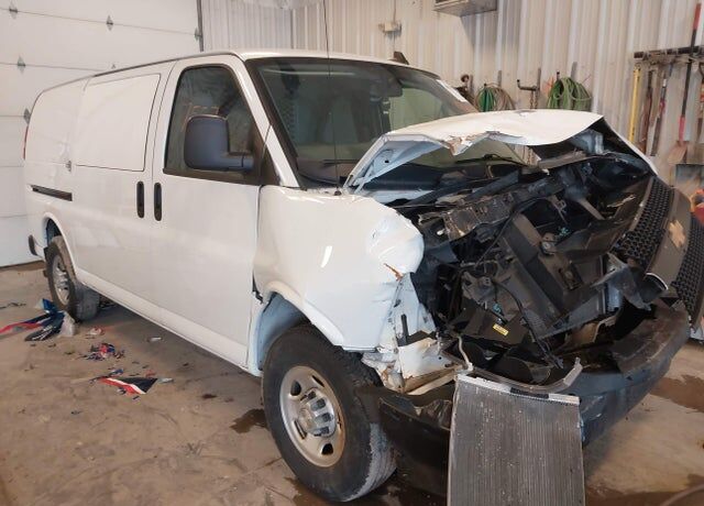 2021 CHEVROLET Express