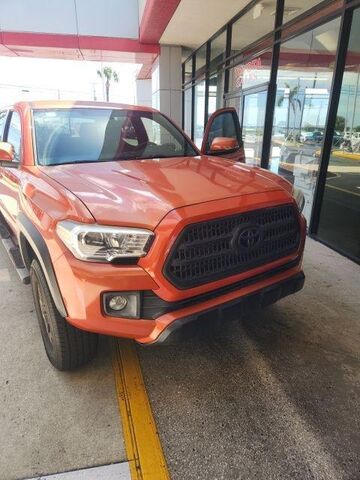 2017 TOYOTA Tacoma
