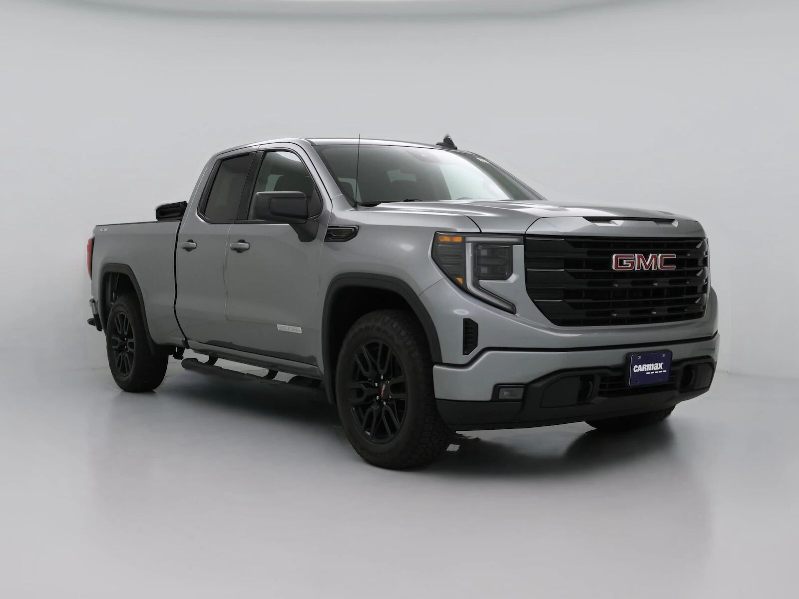 2023 GMC Sierra