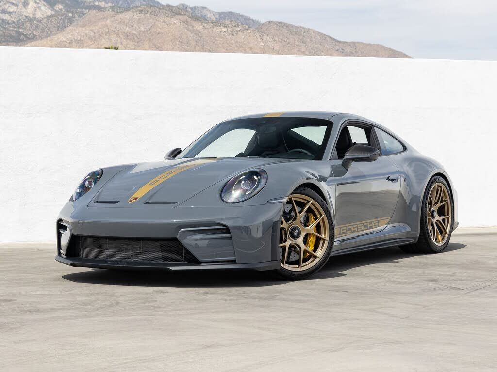2026 PORSCHE 911