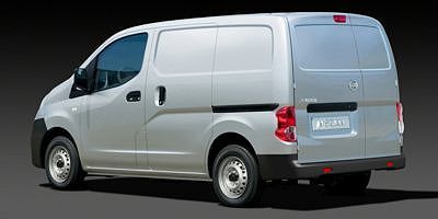 2018 NISSAN NV200