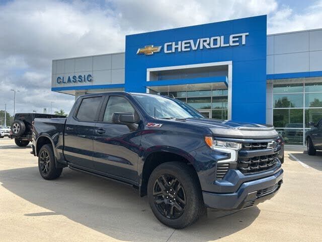 2023 CHEVROLET Silverado