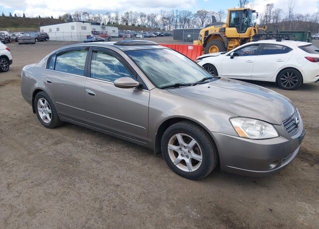 2005 NISSAN Altima