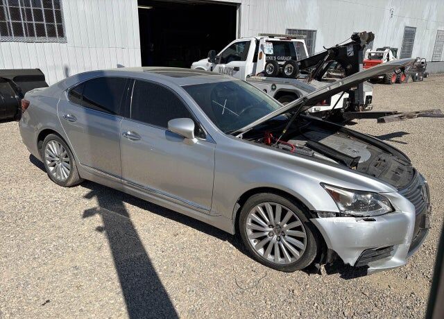 2014 LEXUS LS