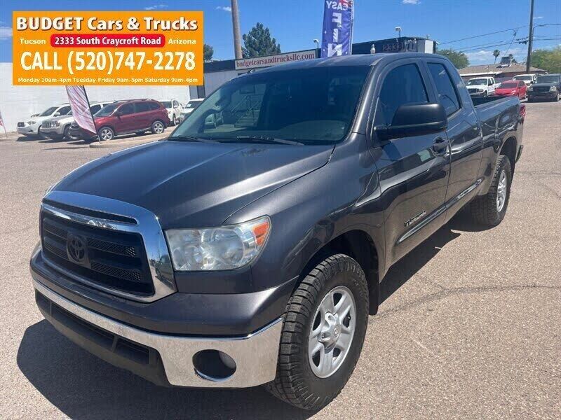2013 TOYOTA Tundra