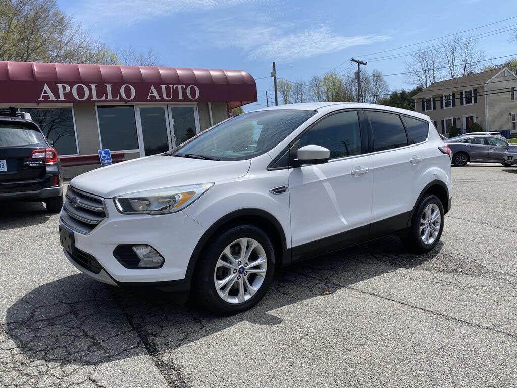 2017 FORD Escape