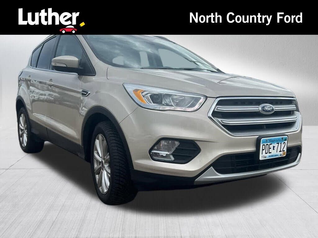 2017 FORD Escape