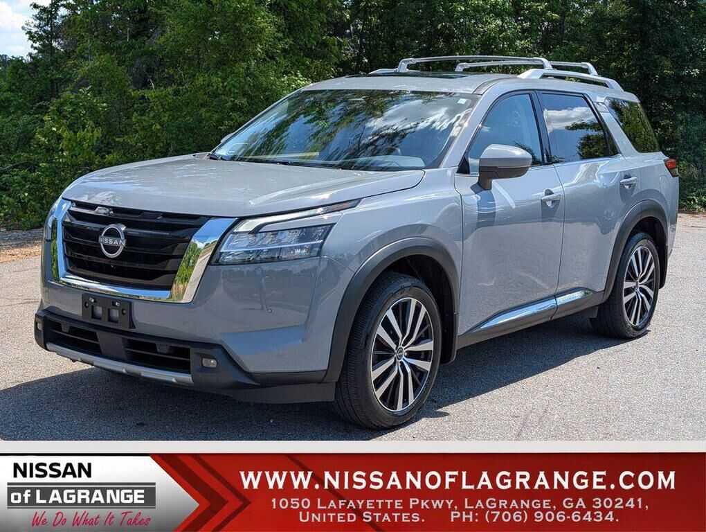 2023 NISSAN Pathfinder