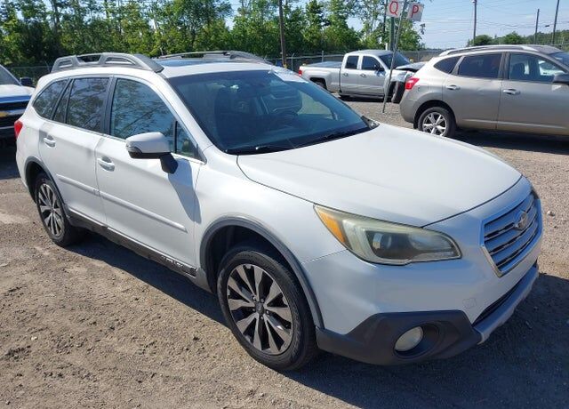 2015 SUBARU Outback