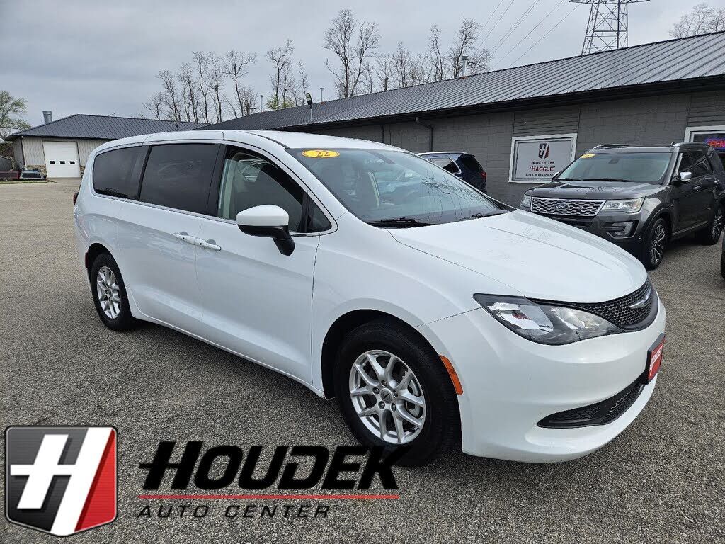 2022 CHRYSLER Pacifica