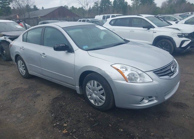2010 NISSAN Altima