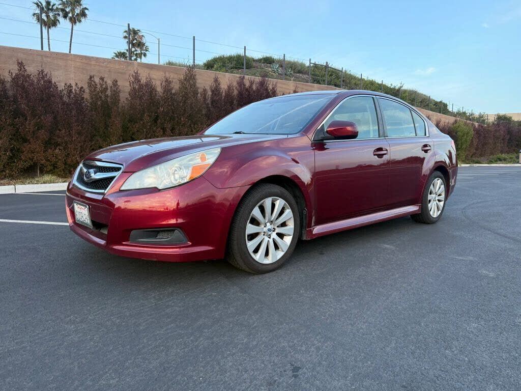 2011 SUBARU Legacy