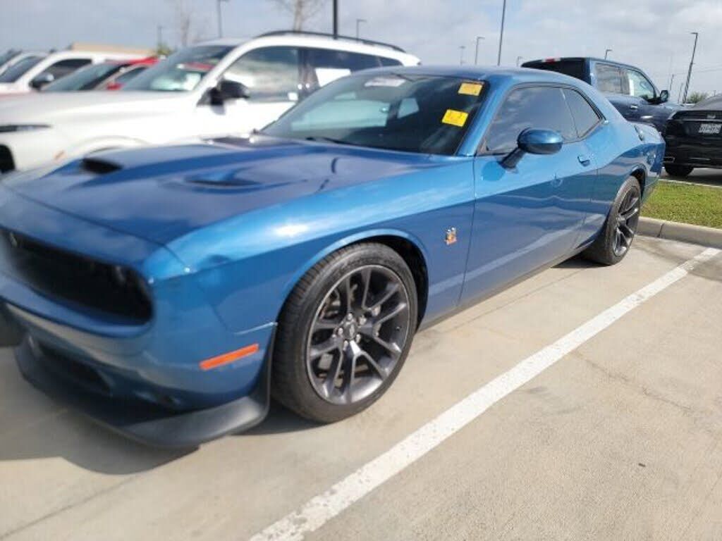 2020 DODGE Challenger